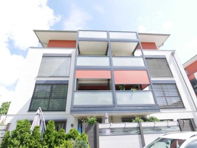 Alles, was das Herz begehrt: Aufzug, Tiefgarage, Balkon - Leben pur!