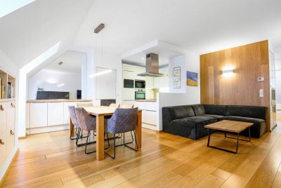 Stilvolle 3-Zimmer-Dachgeschosswohnung mit modernem Interior in der Badener Fußgängerzone