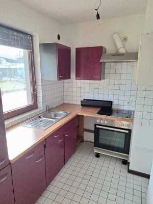 Geschmackvolle 2-Zimmer-Wohnung mit Balkon und Einbauküche in Bremen
