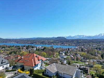 Freizeitwohnsitz in Velden: Großzügige Wohnung mit See- und Schlossblick