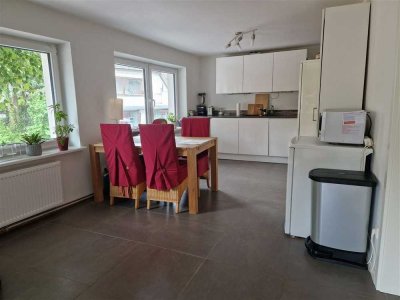 Viel Raum zum Wohlfühlen – 2-Zimmer-EG-Wohnung mit Charme!