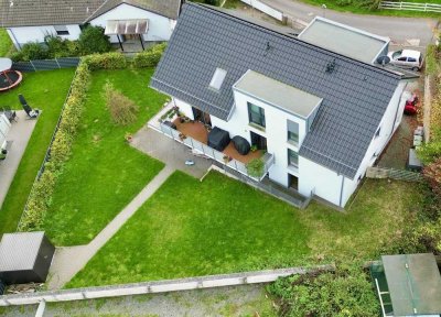 Ideale Erdgeschoss mit großem Garten in Seelscheid * 3-Zimmer und barrierefrei