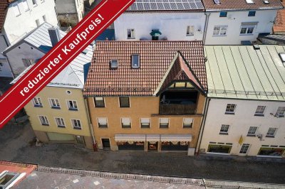 Stadthaus in Furth im Wald, zentrale Lage, 4 Etagen, sanierungsbedürftig