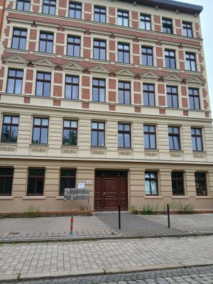 Gepflegte 2- Raum- Wohnung mit EBK in Buckau sucht Sie!