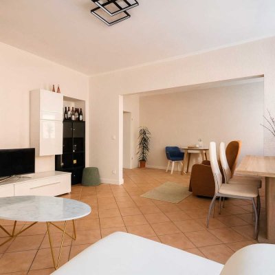 -I| TOP-ANGEBOT || Sanierte Wohnung mit Riesenterrasse || PEMPELVESTMENT |I-