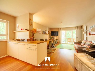 Exklusive 5-Zimmer-Wohnung nahe dem Großen Garten, 2 Süd-West-Balkone, Sauna & Einbauküche