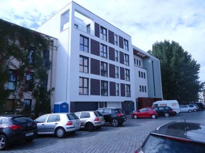 Neuwertige 4-Zimmer-Wohnung mit Balkon  in Leipzig