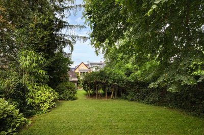 Bestlage Dellbrück ! Charmantes Einfamilienhaus auf einem  Traumgrundstück sucht eine Familie !