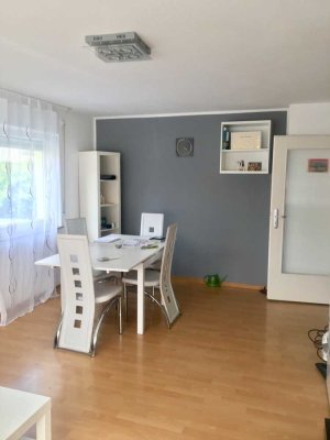 Schöne und sonnige 2-Zi-Wohnung in LE-Stetten