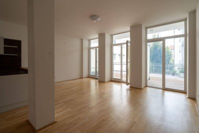 Nähe Landstraße: Moderne 3-Zimmer Wohnung mit Balkon und TG-Parkplatz zu mieten!