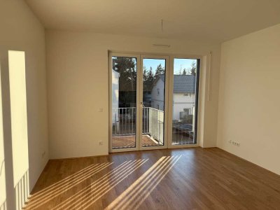 Erstbezug - Stilvolle 2-Zimmer Wohnung, barrierefrei mit EBK/Parkett/Balkon/Fußbodenheizung