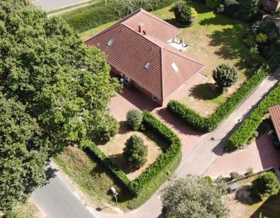 XXL Bungalow mit Einliegerwohnung/Gewerbe  zu verkaufen