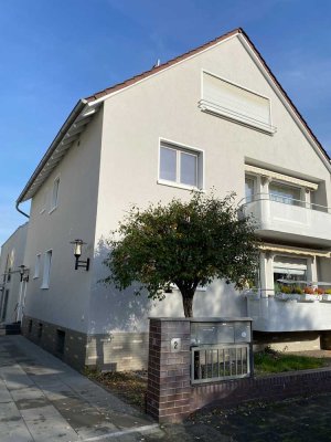 Ansprechende 3-Zimmer-Wohnung mit Balkon und EBK in Hanau Großauheim