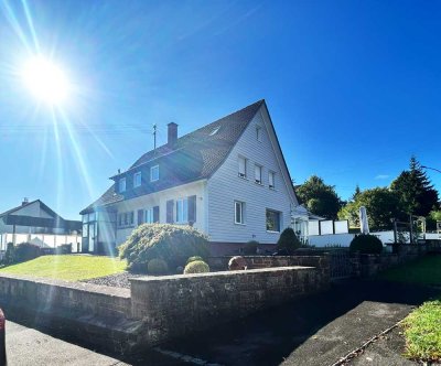 Sonnig Wohnen in Sulgen - 1-2 Familienhaus mit großem Wintergarten und Doppelgarage