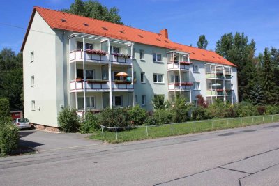 2-Raum-Erdgeschosswohnung mit Balkon