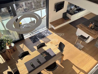 Außergewöhnlich, hochwertig, stilvoll und großzügig. Maisonette mit Einliegerwohnung u. Doppelgarage