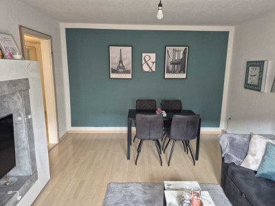 Helle 3-Zimmer-Wohnung im 2. OG mit Balkon in Pforzheim-Eutingen