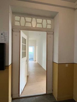 Wi-Biebrich sanierter Altbau: Großzügige, helle 3 Zimmer - Erdgeschoss - Gartennutzung