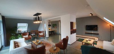 Exklusive 4-Zimmer Maisonette-Wohnung mit zwei Balkonen nahe der Sechs-Seen-Platte