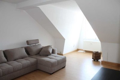 ***Attraktive 3-Raum-Dachgeschosswohnung***