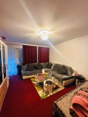 Kleiner Einsatz, große Wirkung – Erdgeschosswohnung mit Potenzial in Frankfurt-Oberrad!