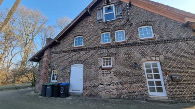 Helle 7-Zimmer Maisonette-Wohnung in Löhne