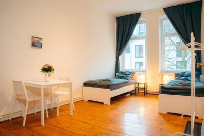 118 m² mit Dielen, EBK & Balkon - Altbau-Traum in der Wüste