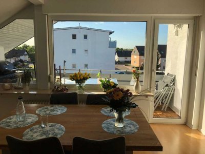 Schöne, geräumige 3-Zimmer-Wohnung mit tollem Balkon in ruhiger Lage in Bischweier