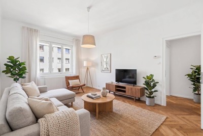 Erstbezug nach umfassender Renovierung - Loggia-Wohnung in ruhiger Lage in Wiens 7. Bezirk