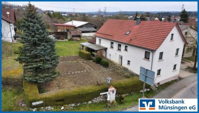 Bauernhaus mit schönem Grundstück und viel Potential in Hayingen!