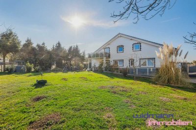 Traumgarten, Terrassen & Balkon – Besonderes Haus mit 3 Wohnungen oder als Einfamilienhaus nutzbar
