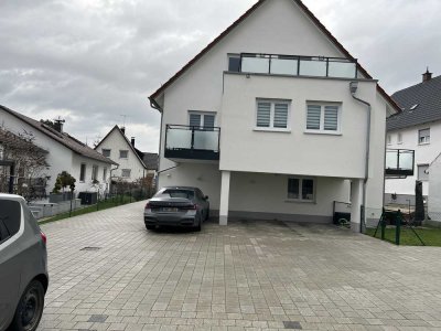 Barrierefreie 2,5 Zimmer EG-Wohnung 79m² mit Gartenanteil und Hobbyraum in Schrobenhausen
