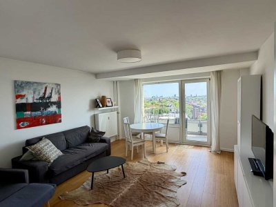 Traumblick | Modernisierte 2-Zimmer-Wohnung