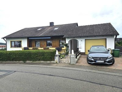 Bevorzugte Wohnlage - Dreifamilienhaus in Pfaffenhofen (Erbpacht)
