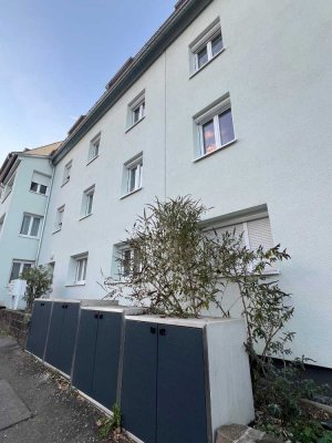 Modernisierte Dachgeschoss Wohnung - Stuttgart OST