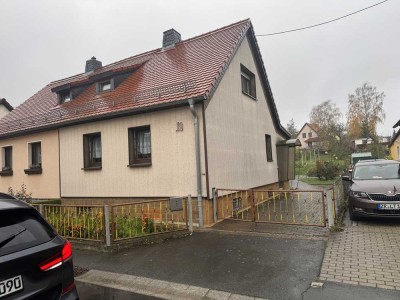 Preiswertes und großes 4-Zimmer-Haus in Triptis
