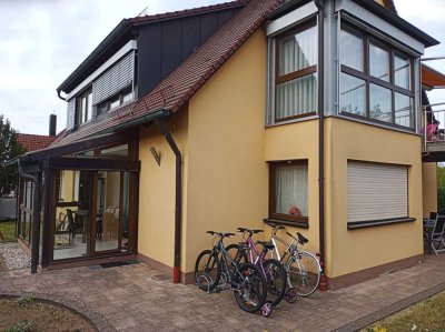 Wohnen mit Charakter: Geräumige 4-Zimmer-Wohnung in Nürnberg