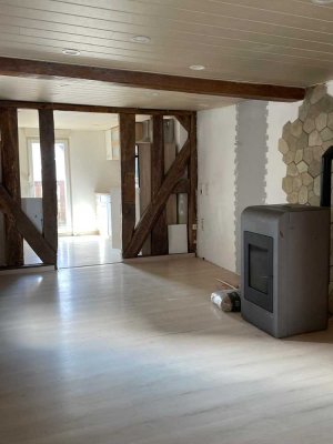 Zentralgelegene Doppelhaushälfte mit separatem Gartengrundstück