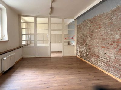 2 Raum Studio Apartment Etagenwohnung im Neben-/Hinterhaus