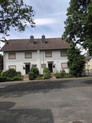 große Doppelhaushälfte ideal zum Wohnen und Arbeiten