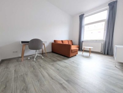 Charmante 2-Zimmer-Altbauwohnung *möbliert*