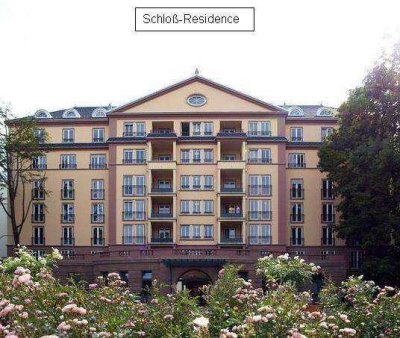 Residieren im Schloß - komfortable, große 3-Zimmer-Etage in der 5-Sterne-Premium-SchlossResidence!
