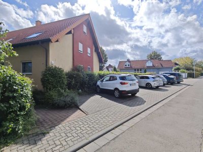 Schöne, ruhige 3 ZKB ET-Whg, Terrasse, Ga.Ant.