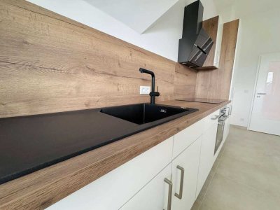 In Renovierung! I neue Einbauküche I Bad mit Dusche