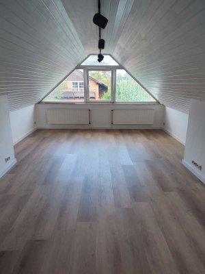 Geräumige 2-Zimmer-Wohnung mit großem Balkon