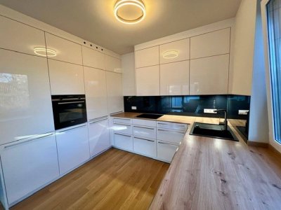 2-Zi.-Wohnung mit 18m² Balkon - Toplage Krumpendorf