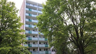 Erster Monat mietfrei! 2 Zimmer mit Balkon! Aufzug!