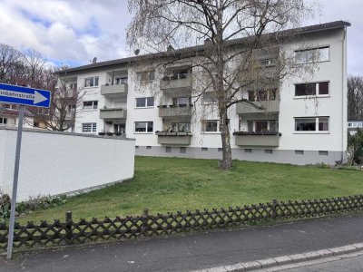 Exklusive, gepflegte 3-Raum-Wohnung mit Balkon in Kronberg