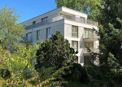 Exklusive 2 ZKB Wohnung mit Loggia und Blick in Richtung Prinz Emil Garten