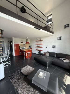 Moderne Loft-Wohnung mit Balkon und außerordentlichem Ambiente